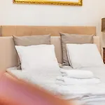 Apartman Aleja Jana Pawla Ii 80 By Homeprime *