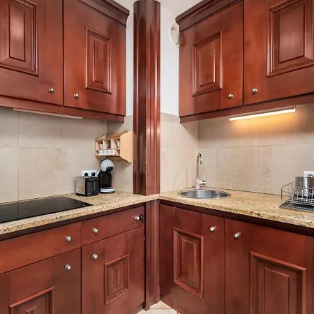 Al.jana Pawla Ii 80 By Homeprime Varsavia